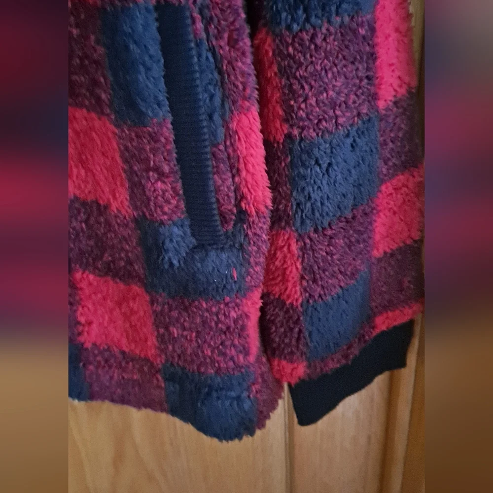NWT Maurices Red and Black Sherpa Buffalo Plaid Pullover Sweatshirt